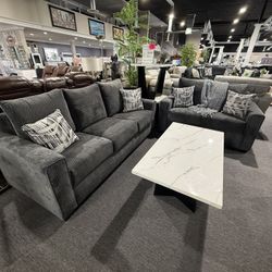 2 Pc Sofa And Loveseat 