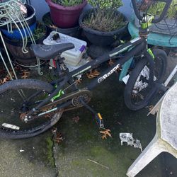 Black Kids Razor Bike