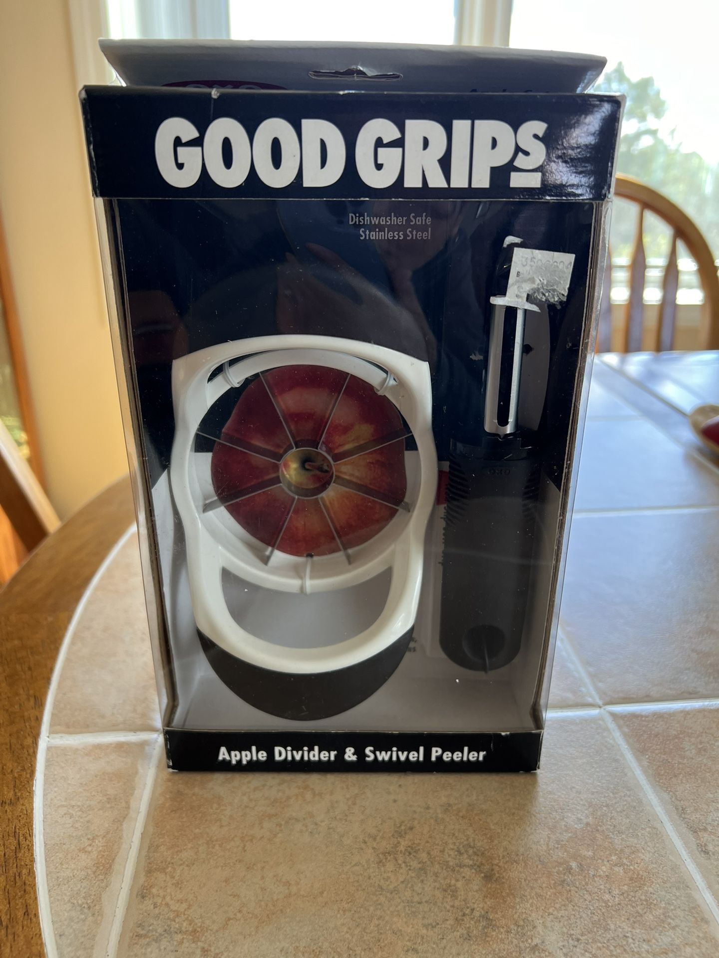 Good grips apple Divider& Swivel Peeler