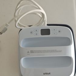 Lile New Cricut EasyPress 3 For Sale(📚 Read Description)