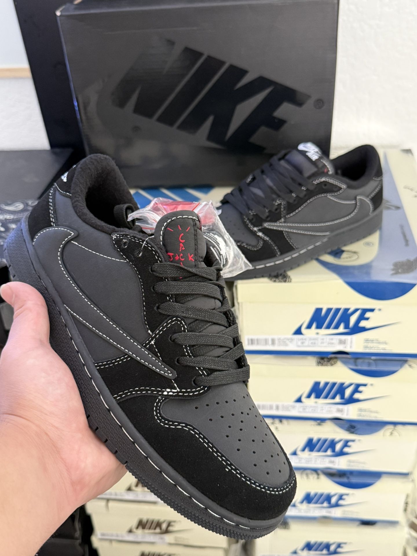 Nike Air Jordan 1 Low Travis Scott Black Phantom Size 8,8.5,9,9.5,10,10.5,11,12