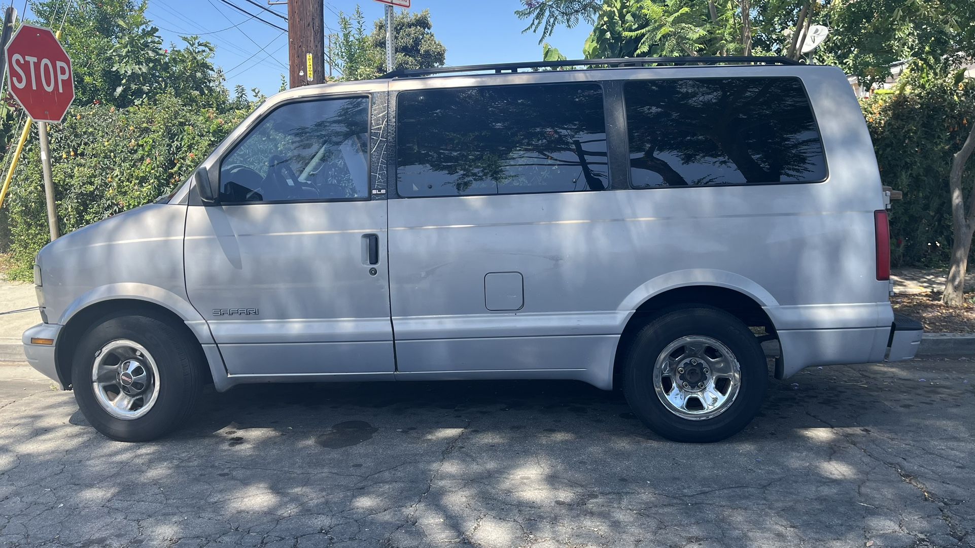 2000 GMC Safari