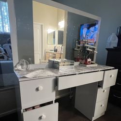 Vanity Table