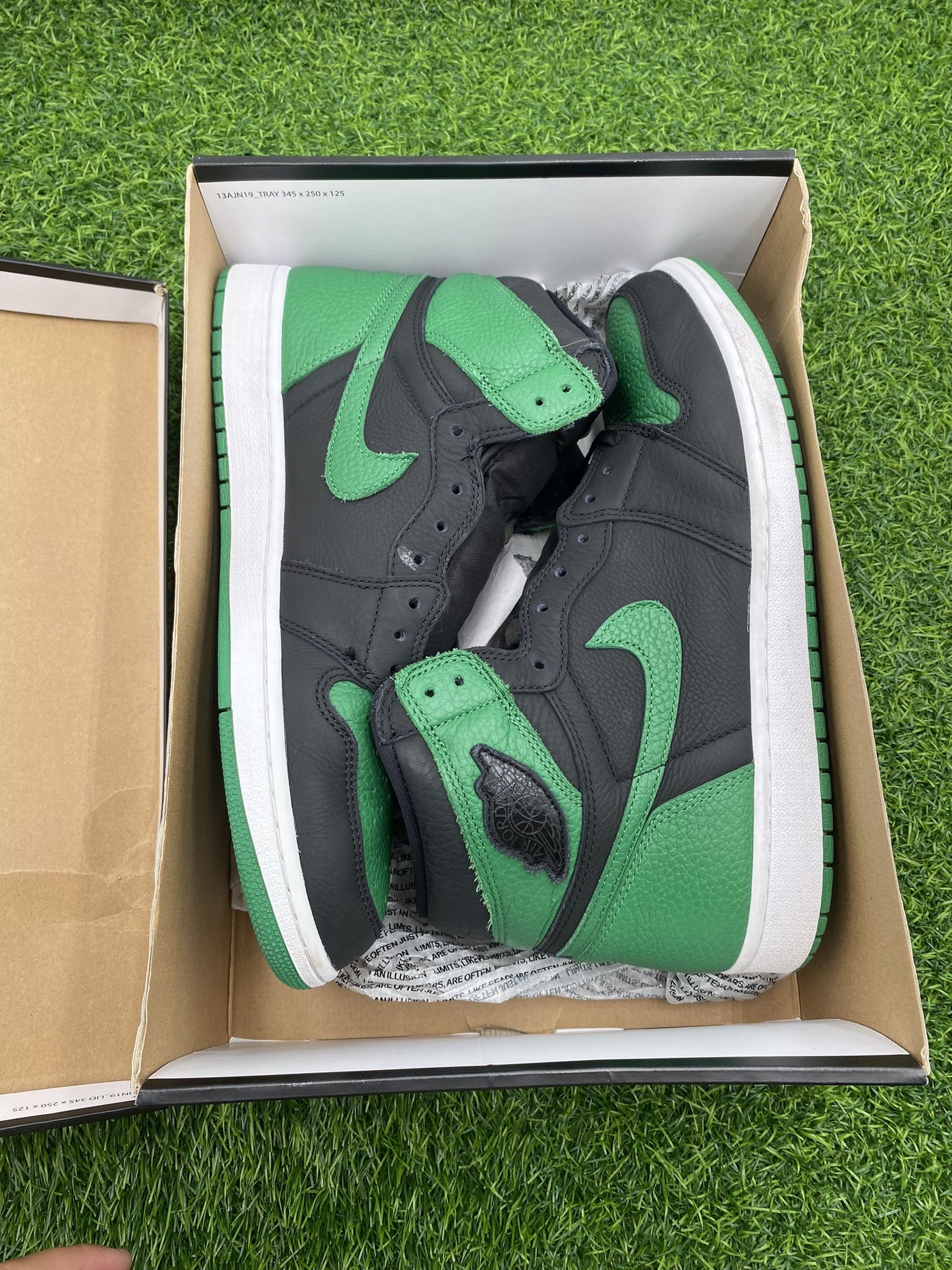 Jordan 1 “Green Black” Size 13M
