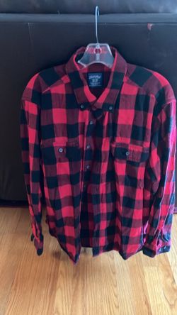 Three Men’s XL Shirts