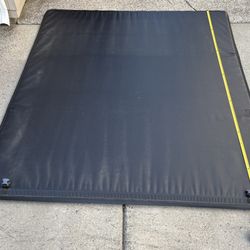 Tonneau Cover