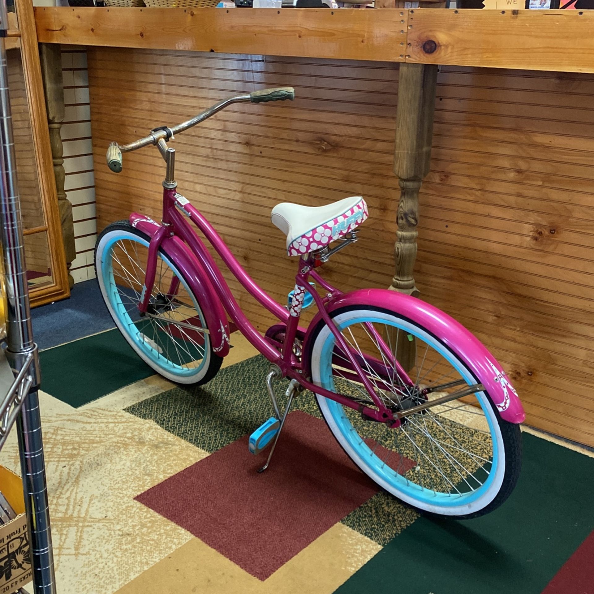 Huffy Cranbrook 24” Pink Cruiser Bike Periwinkle Frame