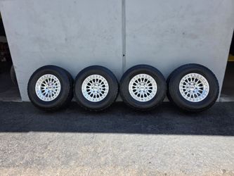 17" KMC w/ 33" Nitto Terra Grappler tires