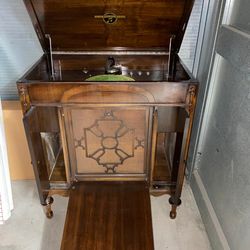 Columbia Phonograph