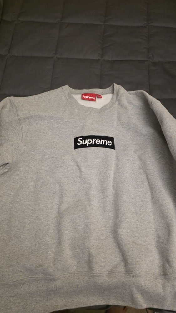 supreme crewneck size s gray