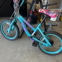Girls bike 