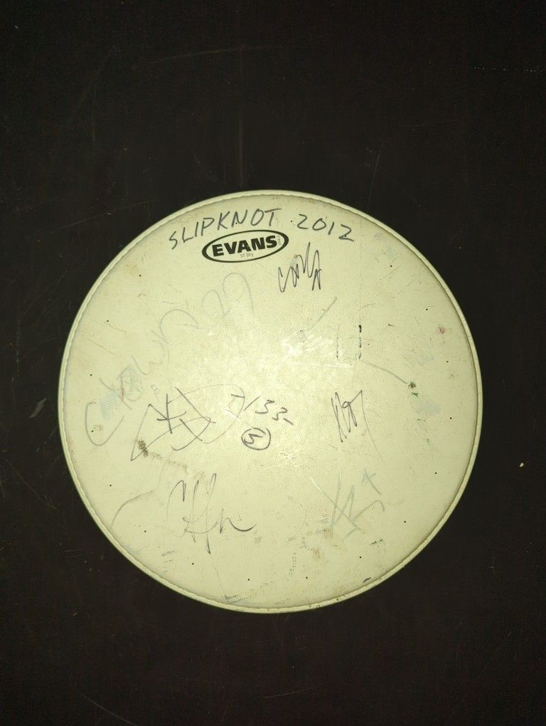 Slipknot Memorabilia Drum Head With All Signatures 