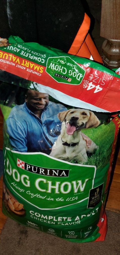 Dog Chow Chicken Flavor 44lbs.