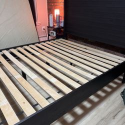 Bed Frame / Dresser / Vanity 