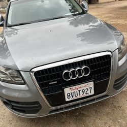 2010 Audi Q5 3.2 