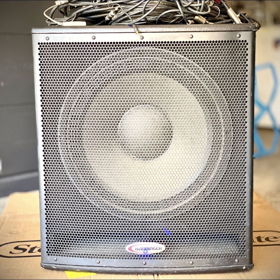 Harbinger subwoofer hp118s 2025