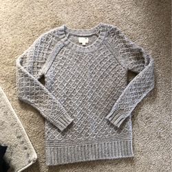 2 Teen Girls Size Small Sweaters