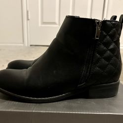 Black Boots