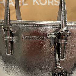 Brand New Michale kors Purses