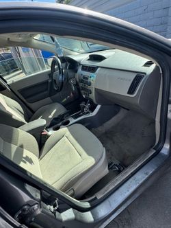 2010 ford focus