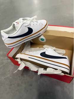 Nike Court Legacy