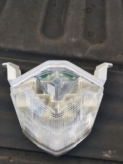 09-13 Kawasaki ZX6R OEM Taillightand Mirror
