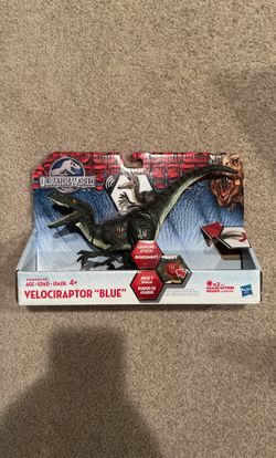 Jurassic World Blue 