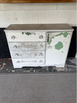 Free Dresser