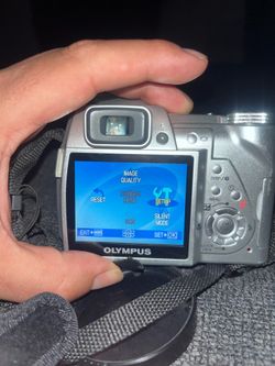 digital camera - Olympus SP 510-UZ  retro Y2K era - Like new