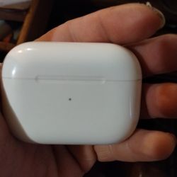 Airpods, Earfun And Earbuds