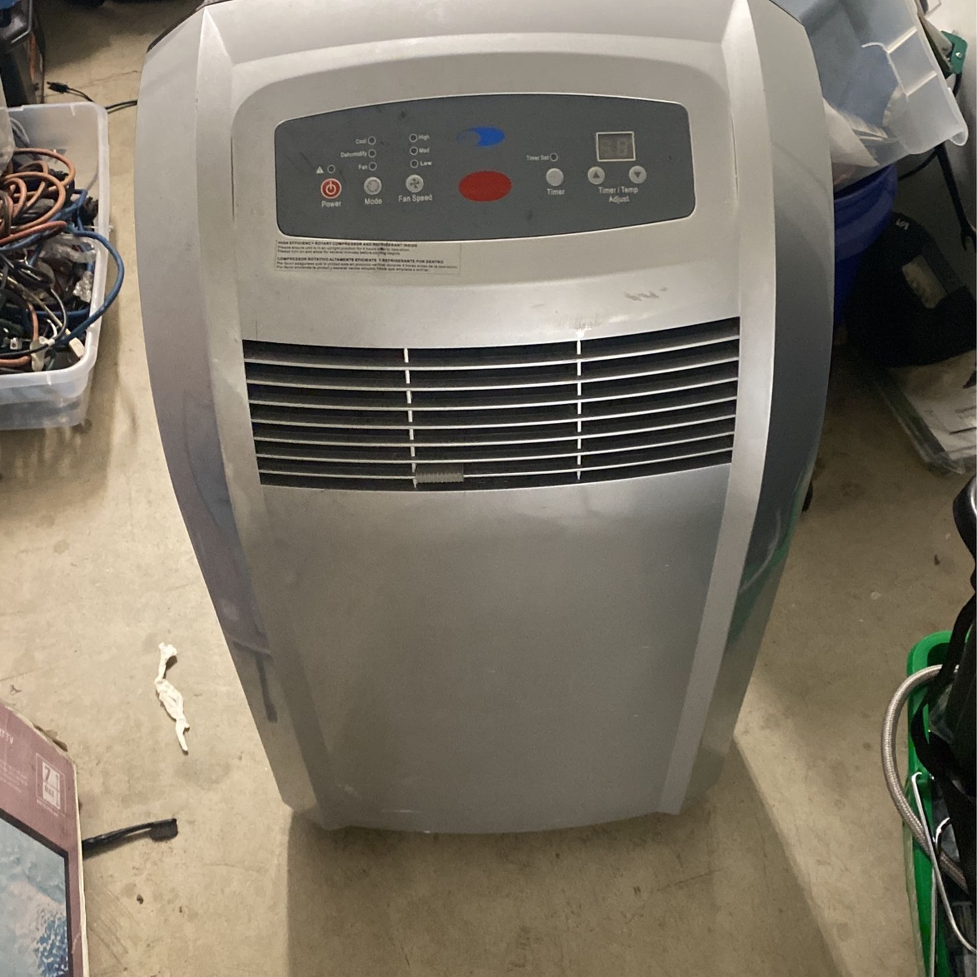 Air conditioner and Dehumidifier