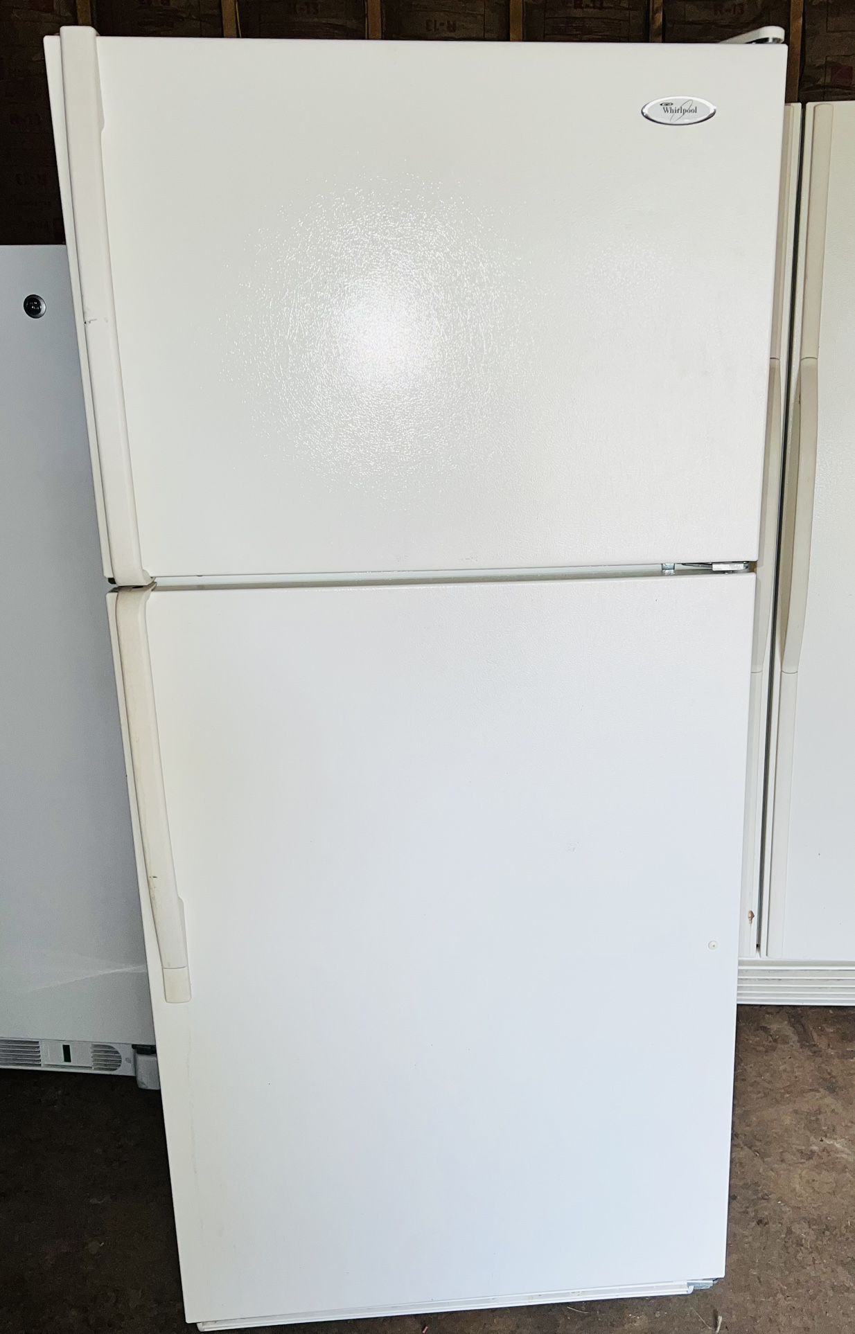 Very Nice ice maker whirlpool refrigerator Everything Work Very Good Only Only$280
