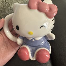 Hello Kitty Cup 