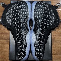 Nike Air Foamposite One “All-Over Swoosh” – Rare Colorway