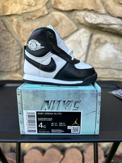 Air Jordan High 85 “Black White” Size 4c (Toddler’s)