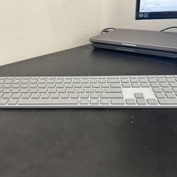 Bluetooth Microsoft Low Profile Keyboard 