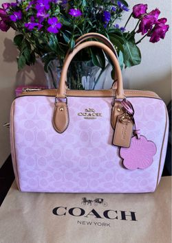 Coach large powder pink Rowan new $400 cash or Zelle firm