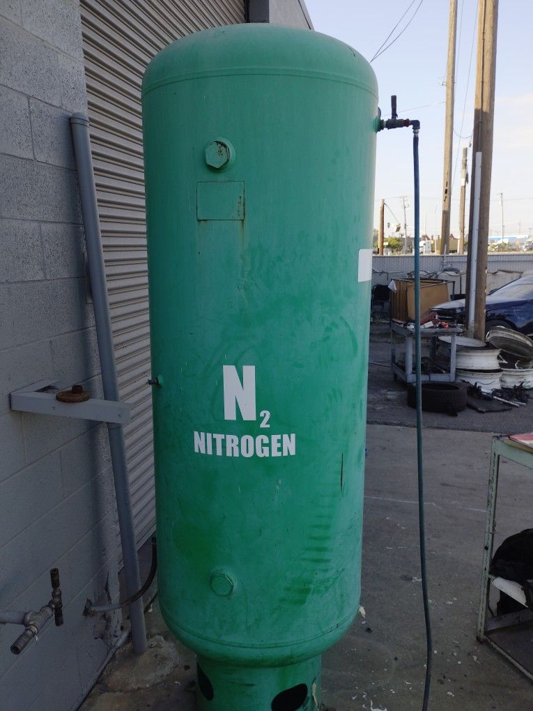 Tank For Nitrogen Or Whatever