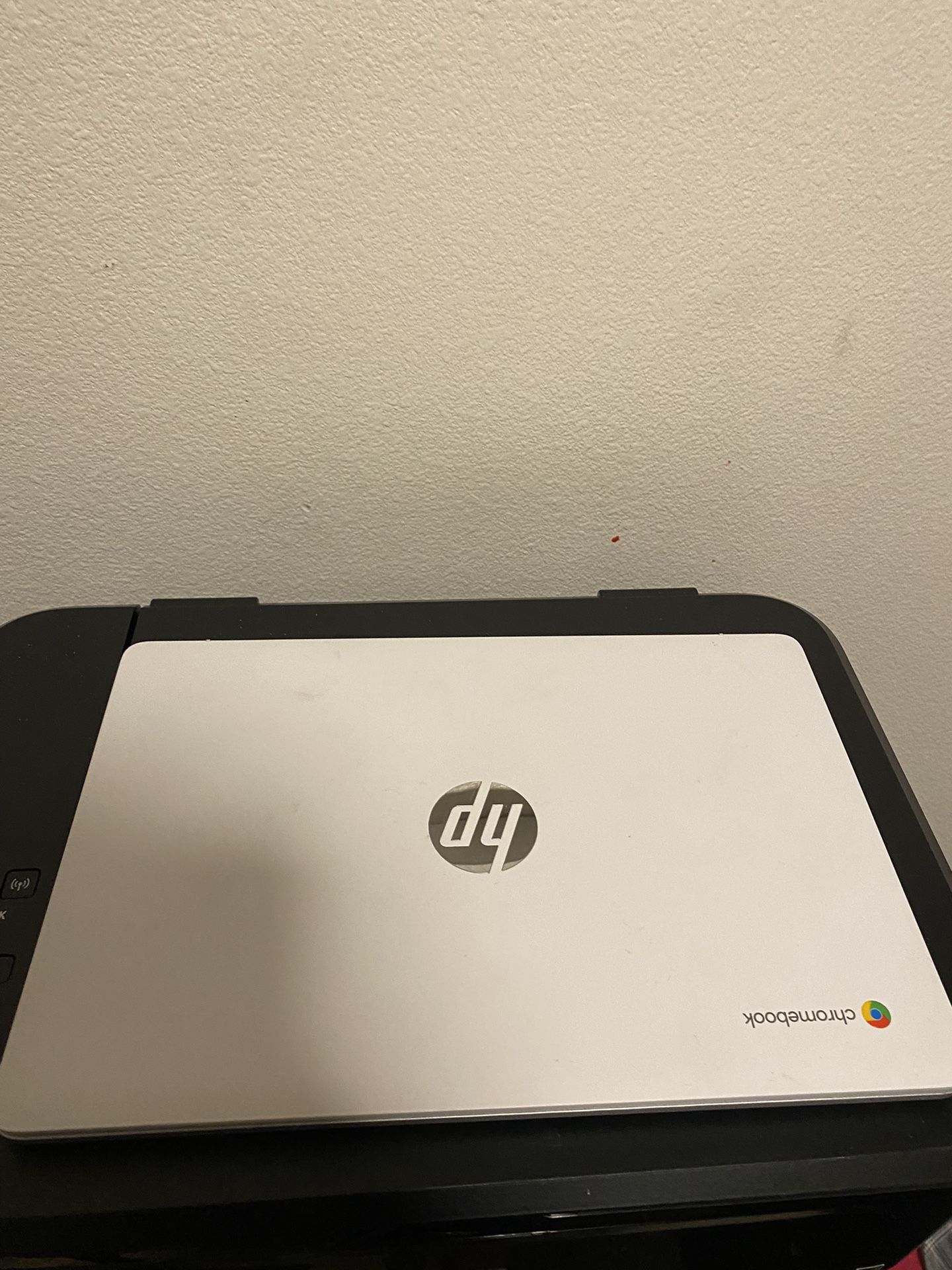 HP Touchscreen Chromebook