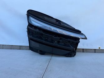TESLA MODEL Y HEADLIGHT HEADLAMP RIGHT PASSENGER SIDE RH ORIGINAL USED OEM (2025 2026 2027) ‼️some cracks