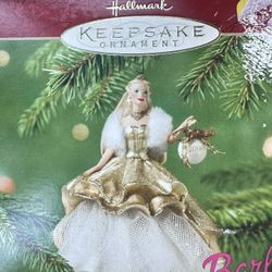 Hallmark Ornament: 2000 Celebration Barbie