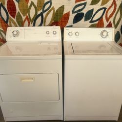 Whirlpool Washer And Dryer Laundry 