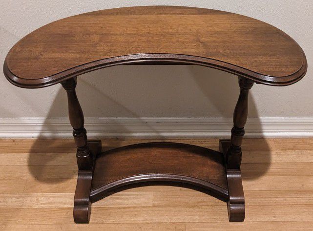 Kidney Shaped Accent Table