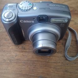CANON POWERSHOT A710 IS DIGITAL CAMERA 2.7" LCD IMAGE STABILIZER 6X OPTICAL ZOOM 7.1 MEGAPIXELES TESTED WORKING 