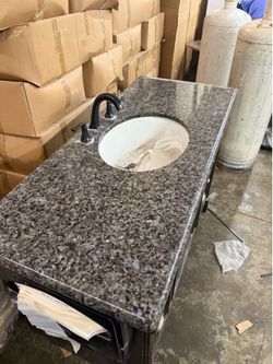 48” Solid Wood Bathroom Vanity w/ Granite Top, Sink & Faucet