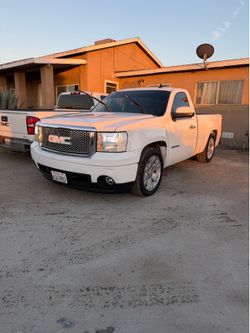 2008 GMC Sierra