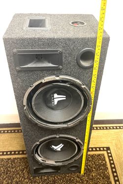 BARGAIN- JL Audio Dual Subwoofer Speaker Box