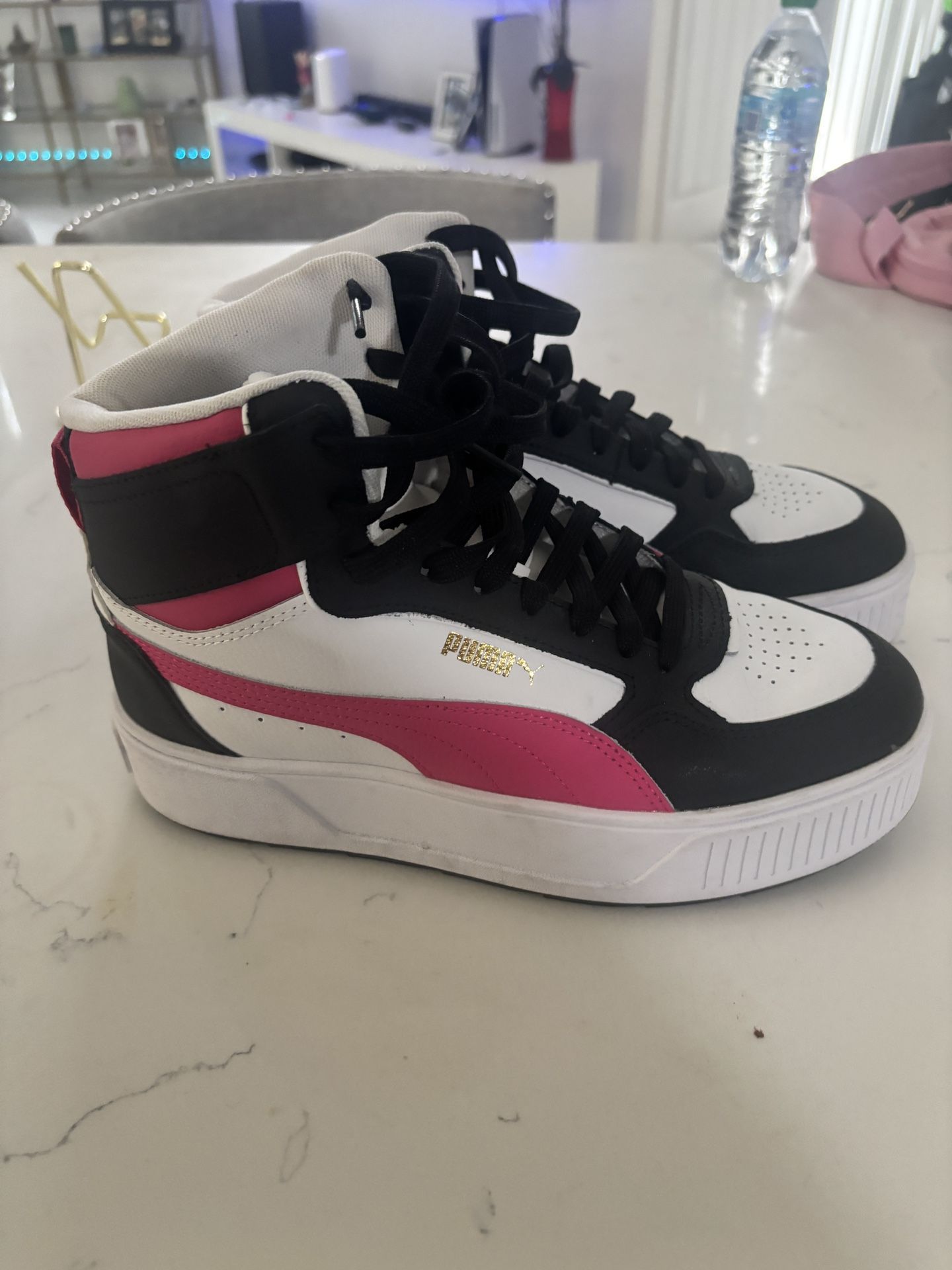 Puma size 9.5 High Tops For Women
