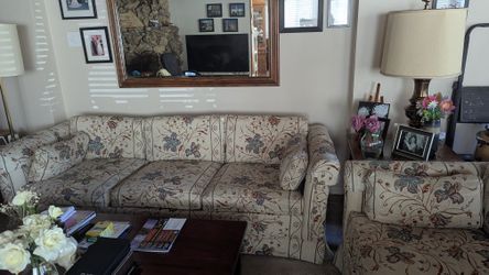 Matching Couch & Loveseat