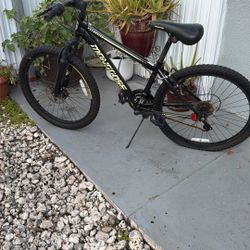 Mongoose Bike  24”